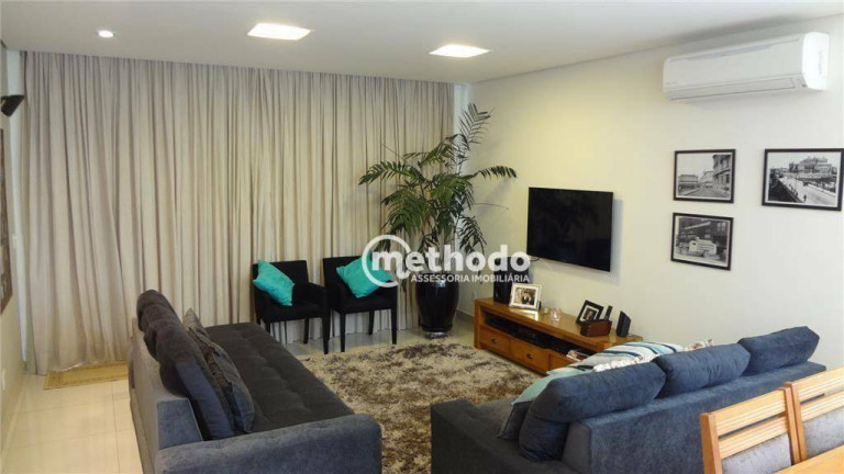 Imagem Casa com 3 Quartos à Venda, 270 m² em Swiss Park - Campinas Imagem Casa com 3 Quartos à Venda, 270 m² em Swiss Park - Campinas