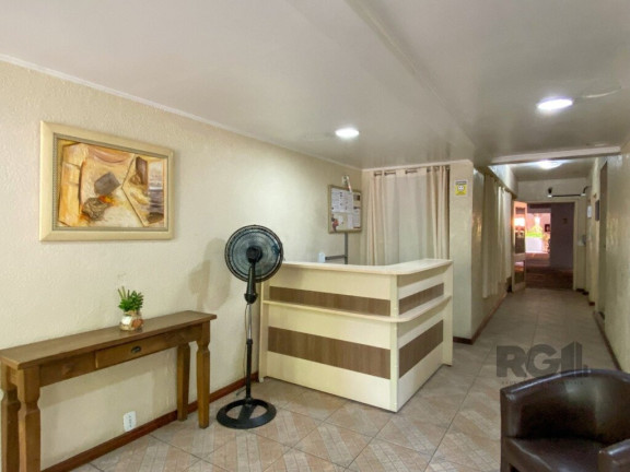 Imagem Imóvel com 1 Quarto à Venda, em Centro Histórico - Porto Alegre Imagem Imóvel com 1 Quarto à Venda, em Centro Histórico - Porto Alegre