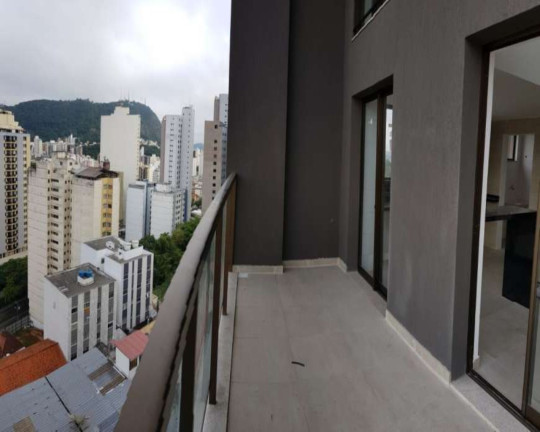 Imagem Imóvel com 5 Quartos à Venda, 205 m² em Bom Pastor - Juiz De Fora Imagem Imóvel com 5 Quartos à Venda, 205 m² em Bom Pastor - Juiz De Fora