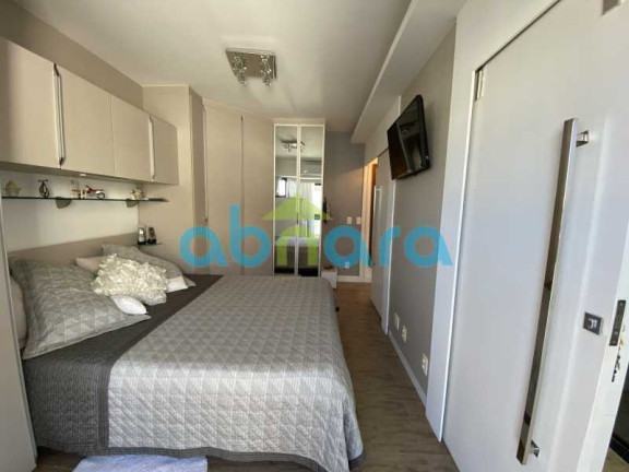 Imagem Apartamento com 2 Quartos à Venda, 84 m² em Copacabana - Rio De Janeiro Imagem Apartamento com 2 Quartos à Venda, 84 m² em Copacabana - Rio De Janeiro