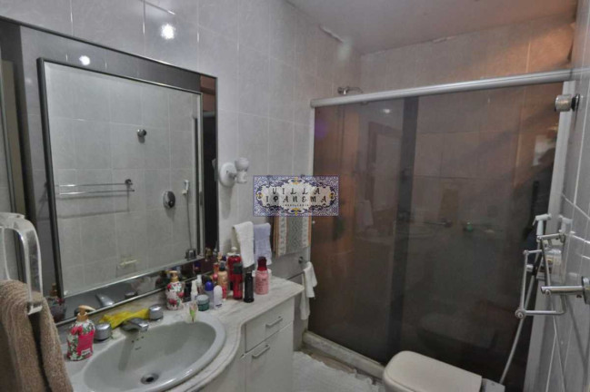 Imagem Apartamento com 2 Quartos à Venda, 85 m² em Copacabana - Rio De Janeiro