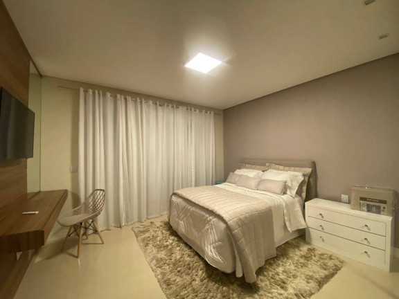 Imagem Casa com 5 Quartos à Venda,  em Centro - Xangri-lá