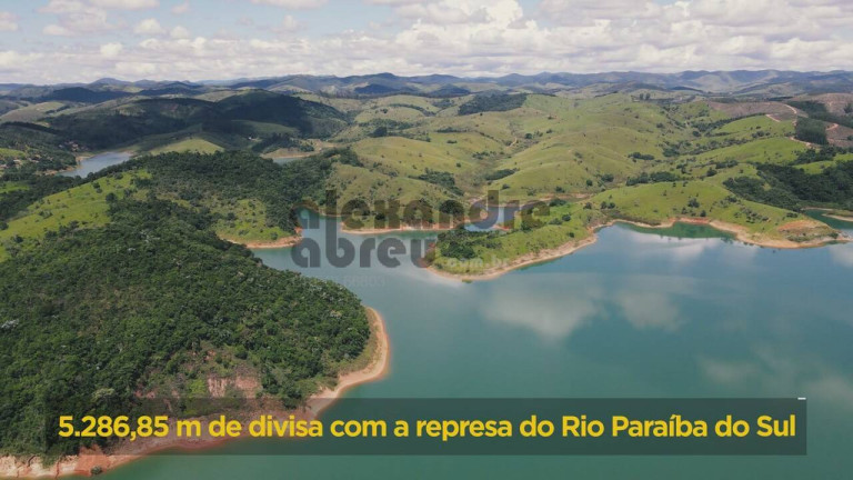 Imagem Fazenda à Venda, 130 m² em Santa Branca Imagem Fazenda à Venda, 130 m² em Santa Branca