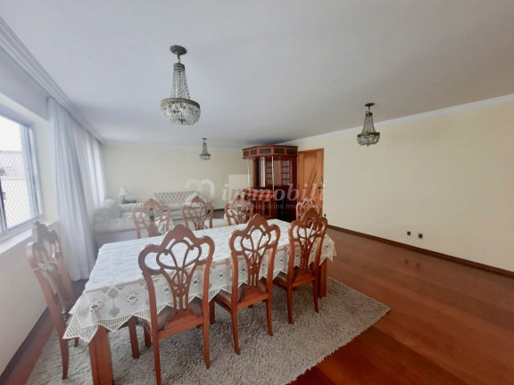 Apartamento com 3 Quartos à Venda, 210 m² em Higienópolis - São Paulo