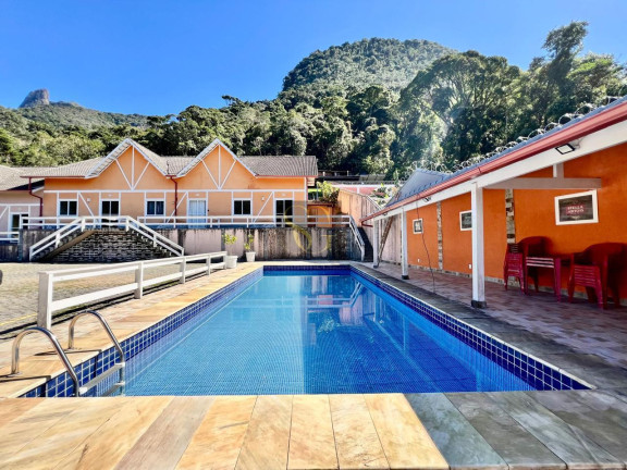 Casa de Condomínio com 3 Quartos à Venda, 179 m² em Granja Guarani - Teresópolis
