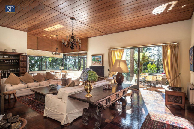 Imagem Casa com 6 Quartos à Venda, 977 m² em Toriba - Campos Do Jordão