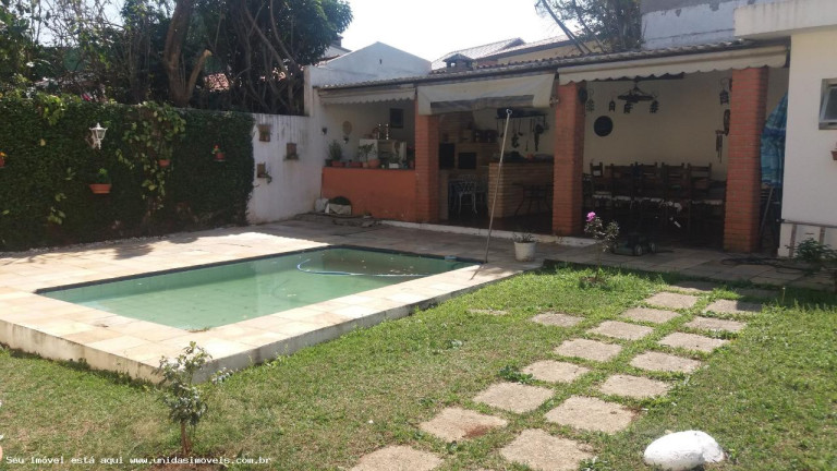 Imagem Casa com 4 Quartos à Venda, 258 m² em Interlagos - São Paulo