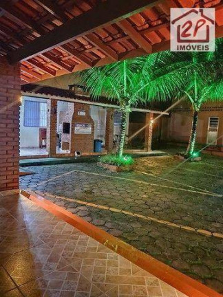 Casa de Vila com 8 Quartos à Venda, 1.100 m² em Massaguaçu - Caraguatatuba