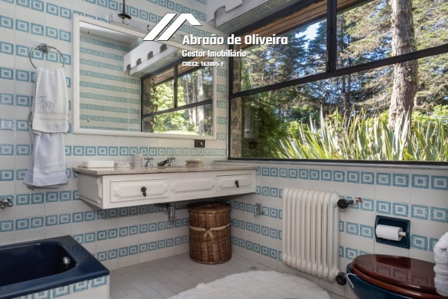Imagem Casa com 4 Quartos à Venda, 1.199 m² em Toriba - Campos Do Jordão