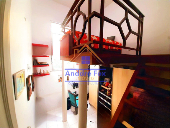 Imagem Casa com 5 Quartos à Venda, 215 m² em Méier - Rio De Janeiro Imagem Casa com 5 Quartos à Venda, 215 m² em Méier - Rio De Janeiro