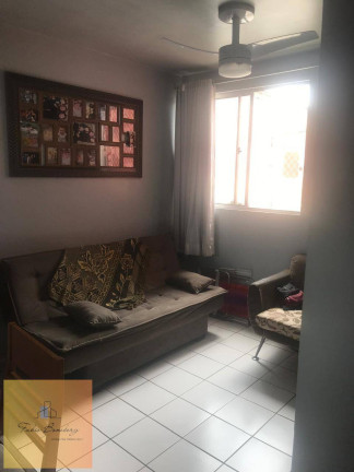 Imagem Apartamento com 2 Quartos à Venda, 50 m² em São Defende - Criciúma