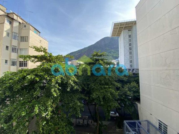 Imagem Apartamento com 2 Quartos à Venda, 65 m² em Copacabana - Rio De Janeiro Imagem Apartamento com 2 Quartos à Venda, 65 m² em Copacabana - Rio De Janeiro