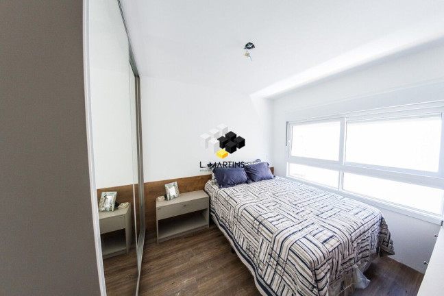 Imagem Apartamento com 2 Quartos à Venda, 61 m² em Menino Deus - Porto Alegre Imagem Apartamento com 2 Quartos à Venda, 61 m² em Menino Deus - Porto Alegre