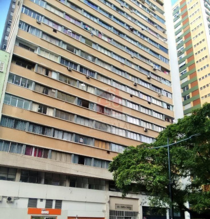 Imagem Apartamento com 1 Quarto à Venda, 50 m² em Centro - Porto Alegre Imagem Apartamento com 1 Quarto à Venda, 50 m² em Centro - Porto Alegre