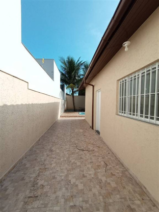 Imagem Casa com 3 Quartos à Venda, 72 m² em Maracanã - Praia Grande