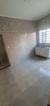 Imagem Casa com 1 Quarto para Alugar, 120 m² Imagem Casa com 1 Quarto para Alugar, 120 m²
