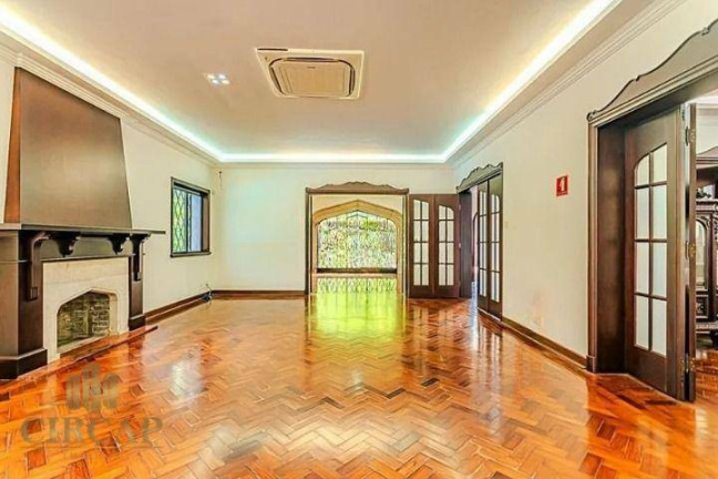 Imagem Casa com 5 Quartos à Venda ou Locação, 520 m² em Jardim América - São Paulo Imagem Casa com 5 Quartos à Venda ou Locação, 520 m² em Jardim América - São Paulo