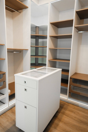Imagem Casa com 3 Quartos à Venda, 363 m² em Santa Felicidade - Curitiba Imagem Casa com 3 Quartos à Venda, 363 m² em Santa Felicidade - Curitiba