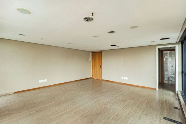 Imagem Sala Comercial à Venda,  em Auxiliadora - Porto Alegre