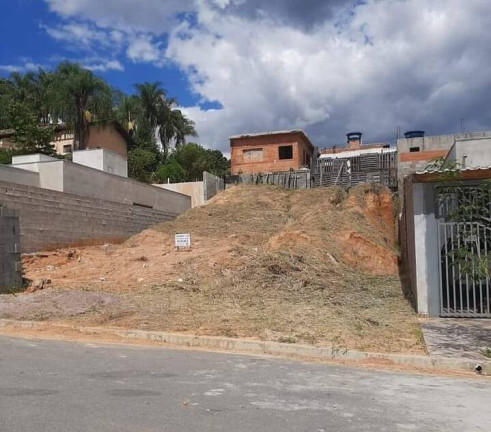 Terreno à Venda, 300 m² em Jardim Das Angélicas - Itupeva