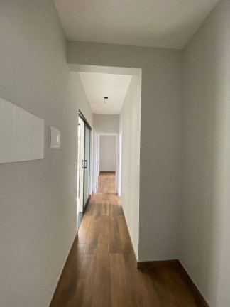 Imagem Casa com 3 Quartos à Venda, 300 m² em Piracangaguá - Taubaté Imagem Casa com 3 Quartos à Venda, 300 m² em Piracangaguá - Taubaté