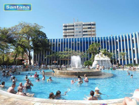 Imagem Apartamento com 1 Quarto à Venda, 37 m² em Centro - Caldas Novas