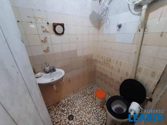 Imagem Casa com 2 Quartos à Venda, 142 m² em Vila Floresta - Santo André Imagem Casa com 2 Quartos à Venda, 142 m² em Vila Floresta - Santo André