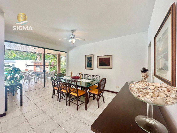 Imagem Casa com 6 Quartos à Venda, 700 m² em Jardim Acapulco - Guarujá Imagem Casa com 6 Quartos à Venda, 700 m² em Jardim Acapulco - Guarujá
