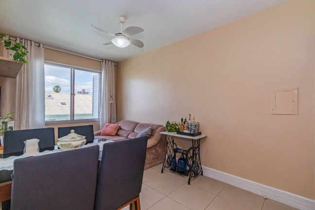 Imagem Apartamento com 3 Quartos à Venda, 66 m² em Menino Deus - Porto Alegre