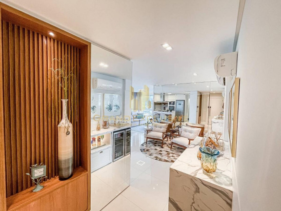 Imagem Apartamento com 3 Quartos à Venda, 126 m² em Centro - Balneário Camboriú