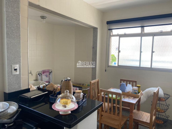 Imagem Apartamento com 3 Quartos à Venda, 116 m² em Fabrício - Uberaba