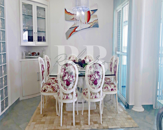 Imagem Imóvel com 3 Quartos para Temporada, 176 m² em Riviera - Bertioga Imagem Imóvel com 3 Quartos para Temporada, 176 m² em Riviera - Bertioga