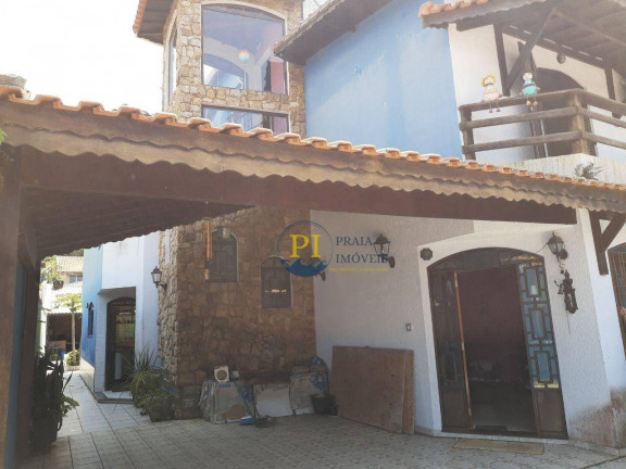 Imagem Casa com 6 Quartos à Venda, 327 m² em Canto Do Forte - Praia Grande Imagem Casa com 6 Quartos à Venda, 327 m² em Canto Do Forte - Praia Grande
