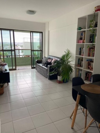 Imagem Apartamento com 3 Quartos à Venda, 70 m² em Várzea - Recife