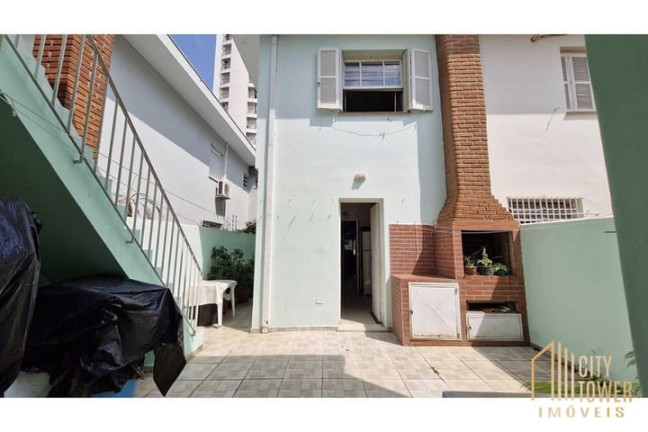 Imagem Casa com 3 Quartos à Venda, 177 m² em Vila Nova Conceição - São Paulo Imagem Casa com 3 Quartos à Venda, 177 m² em Vila Nova Conceição - São Paulo