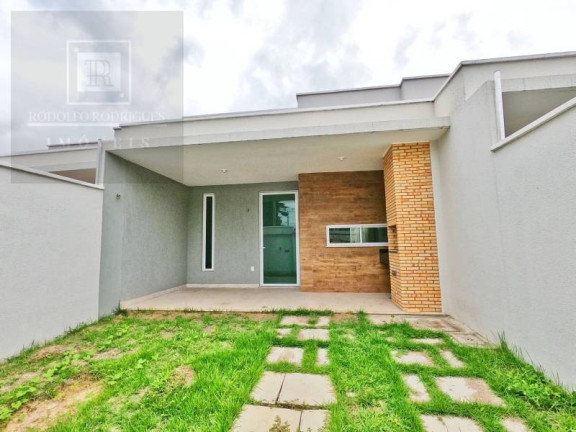 Casa com 3 Quartos à Venda, 110 m²