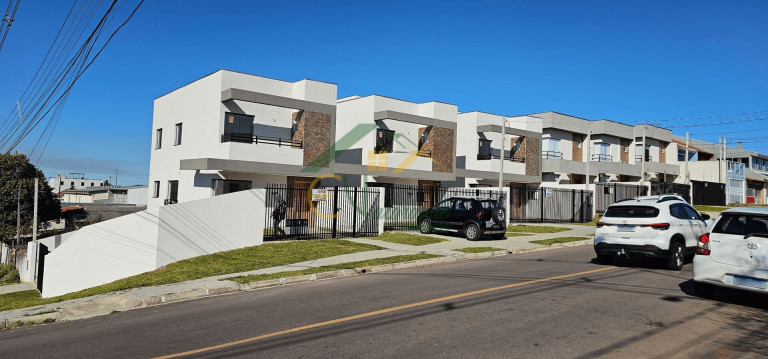 Sobrado com 3 Quartos à Venda, 111 m² em Bairro Alto - Curitiba