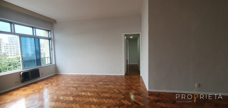 Imagem Apartamento com 3 Quartos à Venda, 140 m² em Tijuca - Rio De Janeiro Imagem Apartamento com 3 Quartos à Venda, 140 m² em Tijuca - Rio De Janeiro