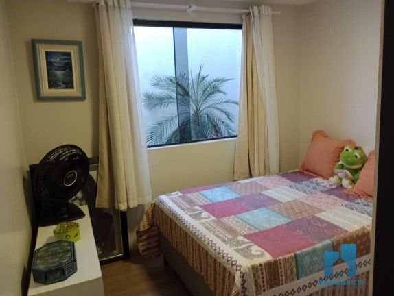 Imagem Casa com 3 Quartos à Venda, 240 m² em Uvaranas - Ponta Grossa