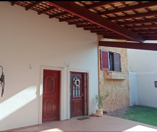 Imagem Casa com 3 Quartos à Venda, 185 m² em Jardim Maristela - Atibaia Imagem Casa com 3 Quartos à Venda, 185 m² em Jardim Maristela - Atibaia