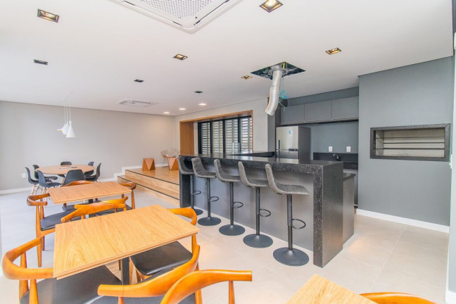 Imagem Apartamento com 1 Quarto à Venda, 43 m² em Menino Deus - Porto Alegre