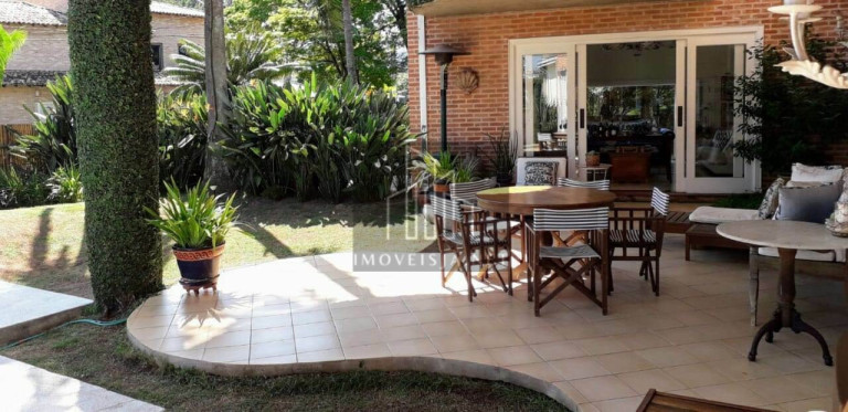 Imagem Casa com 4 Quartos à Venda, 500 m² em Alphaville - Santana De Parnaíba Imagem Casa com 4 Quartos à Venda, 500 m² em Alphaville - Santana De Parnaíba