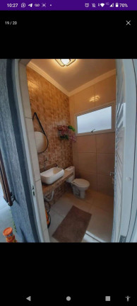 Imagem Casa com 3 Quartos à Venda, 300 m² em Caçapava
