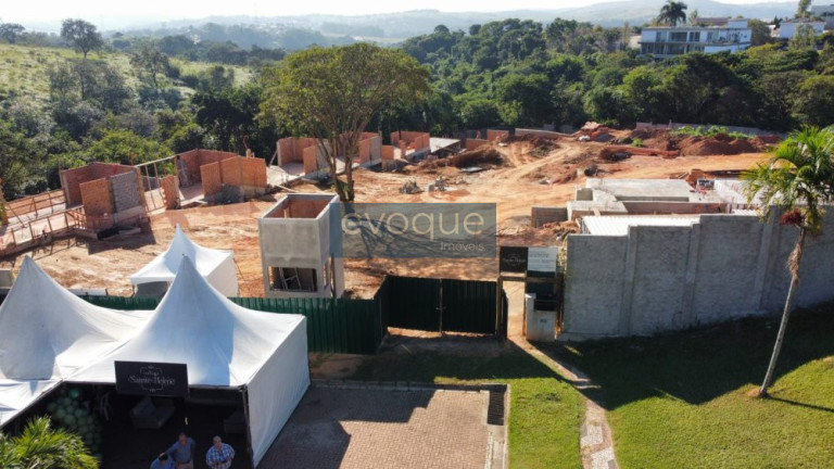 Imagem Casa de Condomínio com 3 Quartos à Venda, 165 m² em Sainte Hélène - Sousas Imagem Casa de Condomínio com 3 Quartos à Venda, 165 m² em Sainte Hélène - Sousas