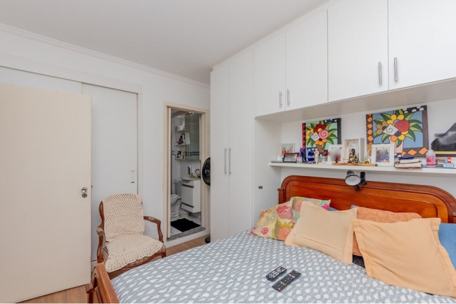 Imagem Apartamento com 2 Quartos à Venda, 74 m² em Moema - São Paulo
