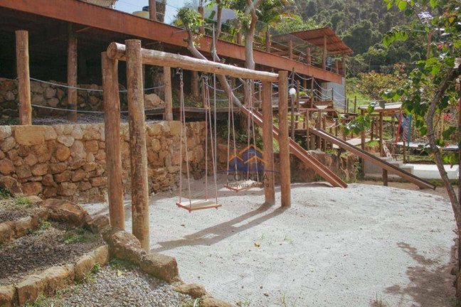 Imagem Edifício Residencial com 9 Quartos à Venda, 1.000 m² em Piraquara - Angra Dos Reis