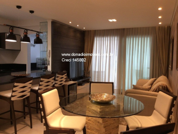 Imagem Apartamento com 2 Quartos à Venda, 93 m² em Agronômica - Florianópolis