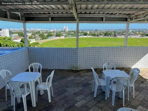 Imagem Apartamento com 3 Quartos à Venda, 77 m² em Prado - Recife