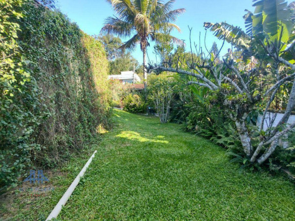 Imagem Casa com 4 Quartos à Venda, 186 m² em Sambaqui - Florianópolis