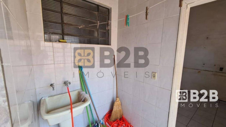Imagem Casa com 3 Quartos para Alugar, 300 m² em Jardim Estoril Iv - Bauru Imagem Casa com 3 Quartos para Alugar, 300 m² em Jardim Estoril Iv - Bauru